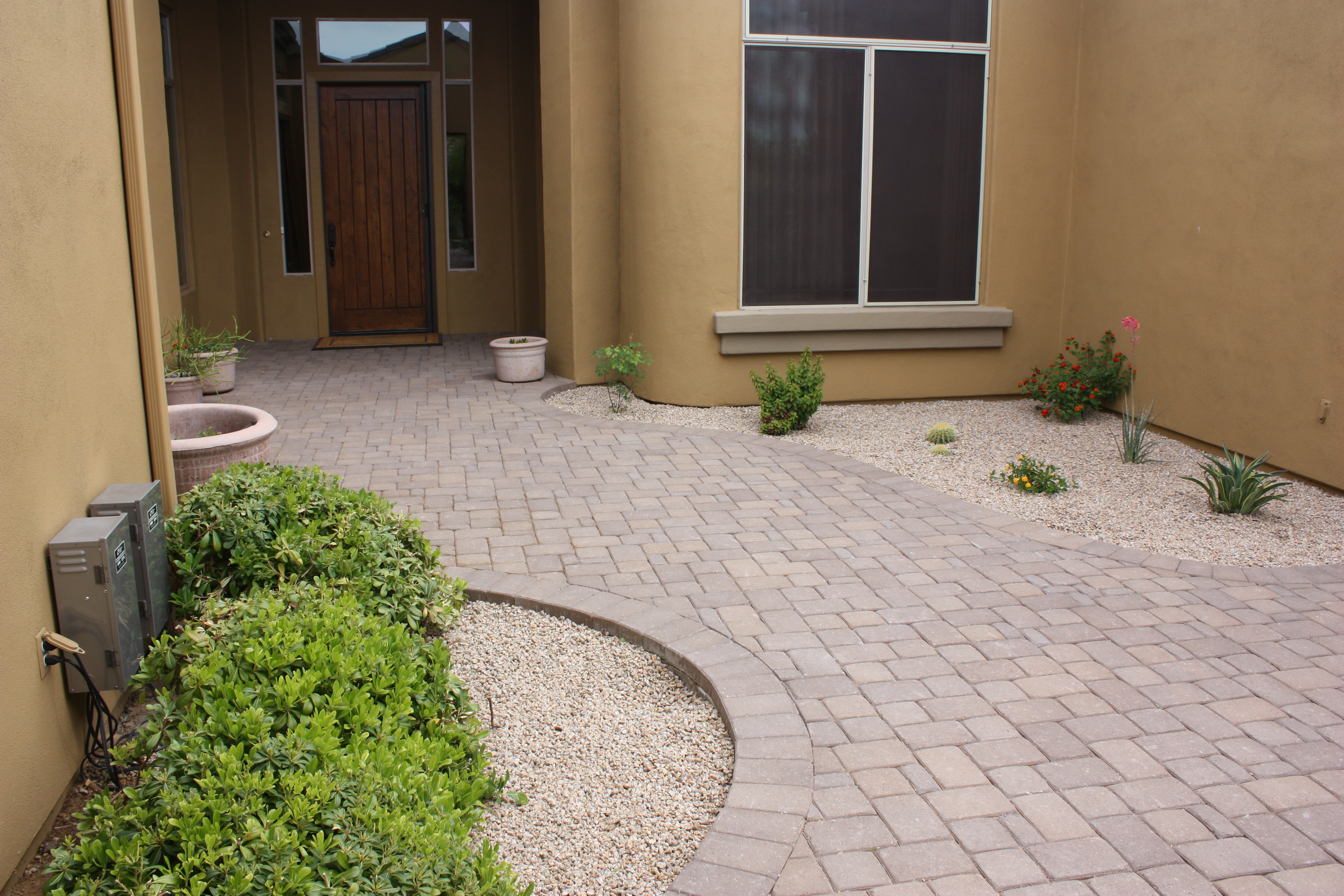 Concrete Pavers - E.L.M Landscaping & Design Inc.